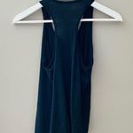 Old Navy  Semi-Fitted Work Out Tank Black Sz Medium Photo 5