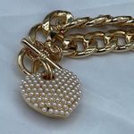 NWT Vera by New York bold chain and faux pearl heart choker Gold Photo 4