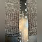 BeachLunchLounge  Gray and Cream Crew Neck Sweater size Small NWT Photo 10