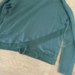 Beyond Yoga  green back crossover hooded hoodie pullover sweatshirt Photo 4