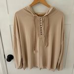 POL Elm Oversized Hoodie. Size Large. Photo 3