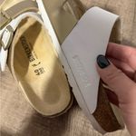 Birkenstock Women's Size 9 Arizona Split Birko-Flor sandal in white and gold Photo 4