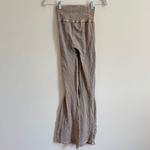 Free People FP Movement Good Karma Flare Leggings in Mushroom Size XS Small Tan Photo 7