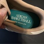 Adidas basketball cream and beige leather sneakers, sz 8 women’s, NEW! Photo 4