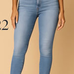 1822 Denim Skinny Women's Size Size 10 Light Wash Stretch Classic Mid Rise Photo 0