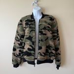 Rock & Republic  Camo Sherpa Jacket, Women's Small, Full Zip,‎ Cozy, Fall, Pocket Photo 5