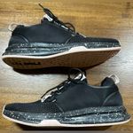 KURU Footwear Atom Women Sneaker Size 9 Medium Jet Black Misty Lilac Photo 1