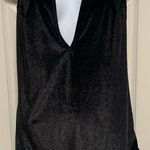 Gillian and O’ Malley Women’s Deep V Photo 2