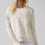 Athleta  Boaster Luxe Printed Sweatshirt in Chakra Floral Bluff Grey Size XXS Photo 0