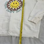 Tilly's Tilly’s graphic crewneck Photo 4