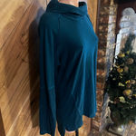 Columbia Women’s Large Blue Long Sleeve Cowl Neck Top Photo 2