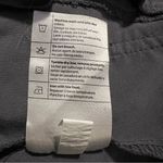 Carhartt  women’s jacket sz medium modern fit Photo 4