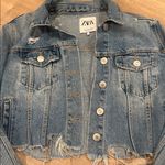 ZARA 4/$25 Cropped Distressed Light Blue Denim Jacket Sz M Photo 1