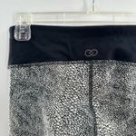 Calia By Carrie Underwood Black & White Patterned Athletic Leggings Womens Small Photo 5