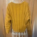 Forever 21 NWOT  Cropped V-Neck Long-Sleeve Ribbed Knit Sweater Photo 1