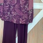 Dress Barn Purple Paisley Blouse and Pants Set. See description. Top Suze XL Pants 16 NWOT Photo 2