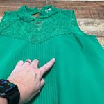 ASOS | Tiny FLAW Women's Green Lace Button Back Halter Shift Dress Sz 8 Photo 3