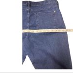 JustFab  Women’s dark Wash denim stretch jeans size 32‎ Photo 4
