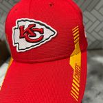 New Era Cap Kansas City Chiefs New Era NFL Hat Cap Sideline Unisex Red  Photo 2
