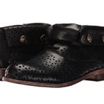 Patricia Nash  Sabrina Perforated Ankle Boot Italian Leather Black 7.5 Photo 0