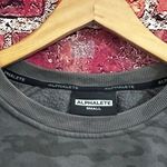 Alphalete cropped camo sweater Photo 3