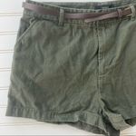 Forever 21 Olive green chino shorts w/belt Size 30 Photo 1