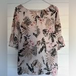 Ladies Pale Pink Tropical Pattern Top Size S/M Photo 1