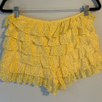 Amazon Yellow Lace Ruffle Shorts Photo 0