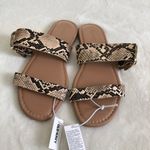 Old Navy New  two straps flat sandals, women size 7 Photo 1