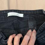 Eunina  size 7 junior black distressed skinny jeans these are dark black EUC Photo 2