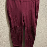 Zenana Outfitters Maroon Leggings Woman’s Size 2X Photo 0