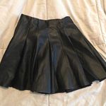 Boutique Black Pleated Skirt Photo 0