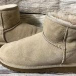 UGG Women’s Ankle s Photo 0