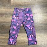 The North Face  Pink and Purple Geometric Capri Athletic Leggings Size Small Photo 3