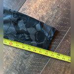 Lululemon 🖤  Floral Print Cropped Leggings 🖤  Size 2 Photo 3