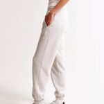 Abercrombie & Fitch Abercrombie Light Gray Jogger Sweatpants Photo 1