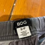 Urban Outfitters  BDG Pull-on Pants - size small Photo 4