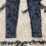 Gymshark Camo Seamless Leggings Photo 2