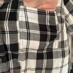 Old Navy Black & White Plaid Flannel Photo 3