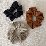 Primark Set of 3 Faux Vegan Leather Hair Ties Scrunchies Photo 0
