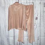 Born Sleepwear NWT Size M/L Pink Plush 2 Pc. Pajama Set Photo 5