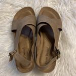 Pierre Dumas  Sandals size 10 excellent condition color tan Photo 10