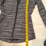 Lululemon Hooded Define Jacket *Nulu, Size 4 Photo 8