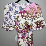 Adelyn Rae NWT  Abbie Wrap Ruffle Floral Dress Size Medium Photo 2
