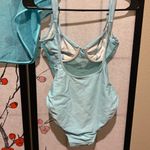 One Piece  swimsuit and matching sarong Photo 4