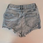 ZARA High Rise Denim Shorts Light Wash Size 4 ** Photo 2
