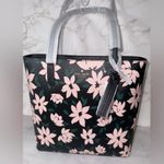 Kate Spade  K1863 Jana Winter Blooms Medium Tote Handbag Shoulder Bag Photo 8
