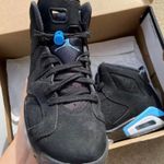 Air Jordan 6 Retro UNC Gradeschool Photo 2