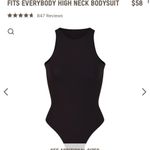 SKIMS fits everybody body suit XS! Photo 4