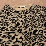 Goodnight Macaroon  animal print sweater Photo 4